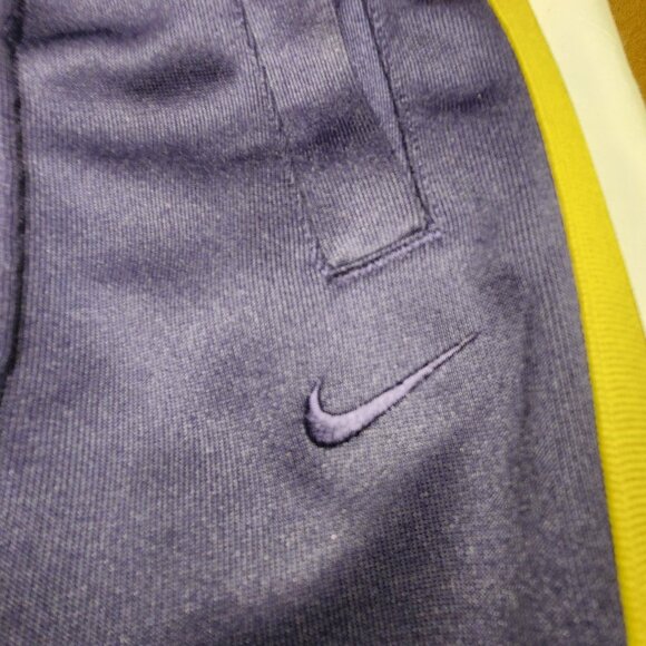 VTG Nike The Athletic Dept.  Warm Up Pants Dark Blue w/ Yellow Stripes Size XL - Picture 5 of 11